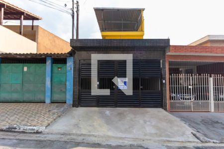 Casa para alugar com 70m², 2 quartos e sem vaga Casa para alugar com 70m², 2 quartos e sem vagaFachada