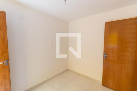Casa para alugar com 70m², 2 quartos e sem vaga Casa para alugar com 70m², 2 quartos e sem vagaSala