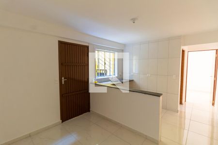 Cozinha de casa para alugar com 2 quartos, 70m² em Jardim Santa Maria, São Paulo