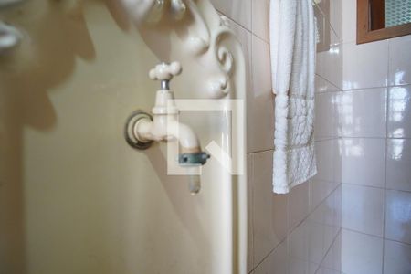 Casa à venda com 260m², 3 quartos e 2 vagasLavabo