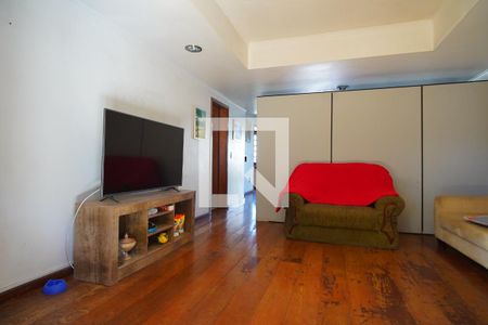 Sala de TV de casa à venda com 3 quartos, 260m² em Cristo Redentor, Porto Alegre