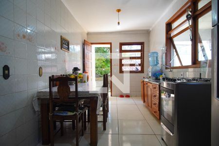 Casa à venda com 260m², 3 quartos e 2 vagasCozinha