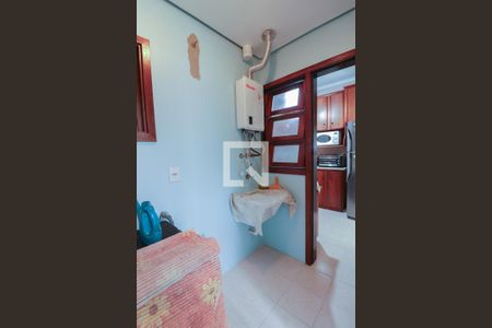 Casa de condomínio à venda com 258m², 3 quartos e 2 vagasCozinha e Área de Serviço