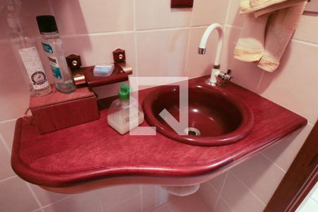Lavabo de casa de condomínio à venda com 3 quartos, 258m² em Jardim Isabel, Porto Alegre