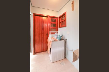 Casa de condomínio à venda com 258m², 3 quartos e 2 vagasCozinha e Área de Serviço