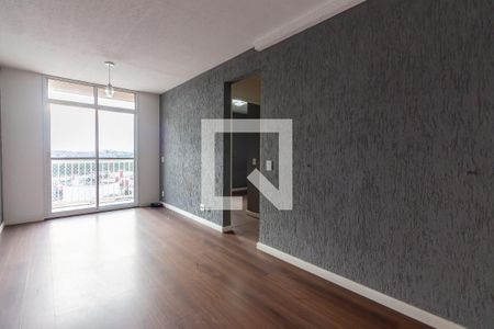 Sala de apartamento para alugar com 2 quartos, 58m² em Jardim Cirino, Osasco