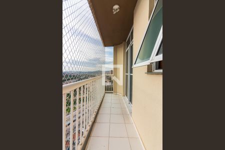Varanda  de apartamento para alugar com 2 quartos, 58m² em Jardim Cirino, Osasco
