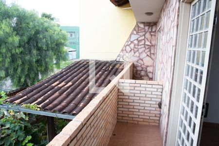 Quarto 1 de casa para alugar com 3 quartos, 180m² em Samambaia Sul (samambaia), Brasília