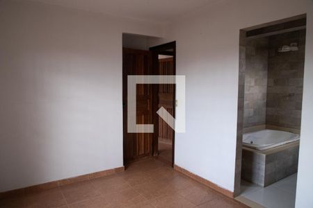 Quarto 1 de casa para alugar com 3 quartos, 180m² em Samambaia Sul (samambaia), Brasília