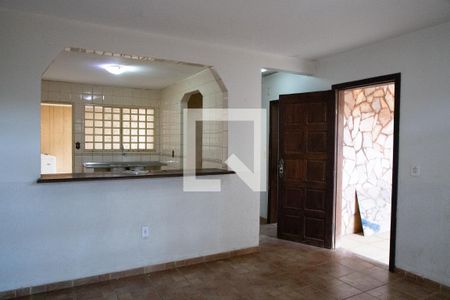 Sala de casa para alugar com 3 quartos, 180m² em Samambaia Sul (samambaia), Brasília