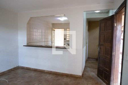 Sala de casa para alugar com 3 quartos, 180m² em Samambaia Sul (samambaia), Brasília