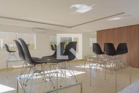 Apartamento à venda com 40m², 2 quartos e 1 vaga Apartamento à venda com 40m², 2 quartos e 1 vagaÁrea comum - Salão de festas