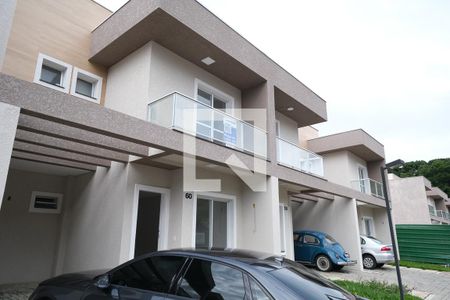 Casa de condomínio para alugar com 150m², 3 quartos e 2 vagasFachada
