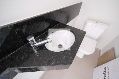 Casa de condomínio para alugar com 150m², 3 quartos e 2 vagasLavabo