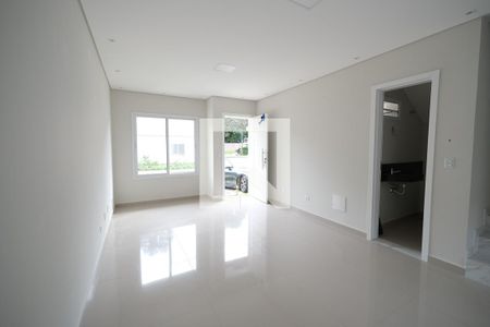 Sala de casa de condomínio para alugar com 3 quartos, 150m² em Campo Comprido, Curitiba