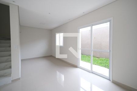 Casa de condomínio para alugar com 150m², 3 quartos e 2 vagasCozinha
