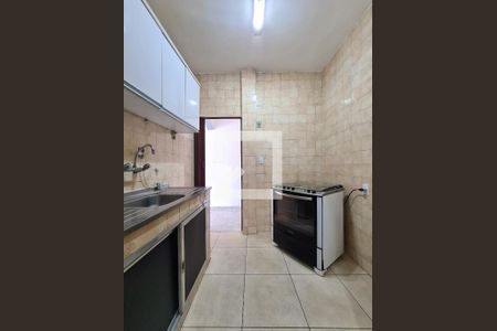 Apartamento para alugar com 66m², 2 quartos e 1 vaga Apartamento para alugar com 66m², 2 quartos e 1 vagaCozinha