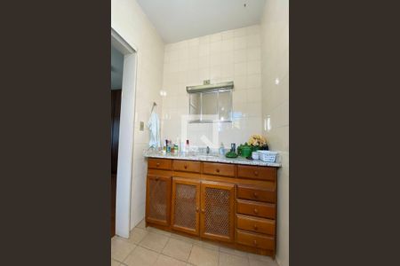 Casa à venda com 300m², 6 quartos e 2 vagasBanheiro da Suite 