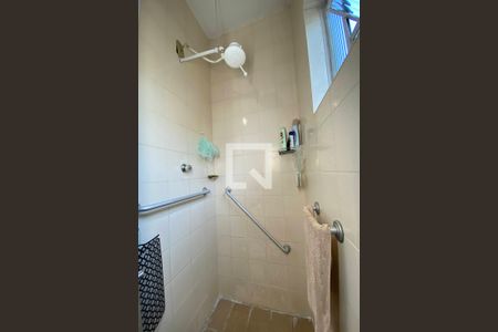 Casa à venda com 300m², 6 quartos e 2 vagasBox do Banheiro da Suite 