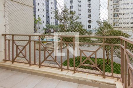 Apartamento à venda com 189m², 4 quartos e 3 vagasVaranda da Suíte 1