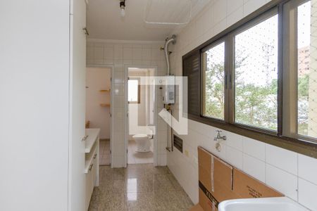 Apartamento à venda com 189m², 4 quartos e 3 vagasLavanderia