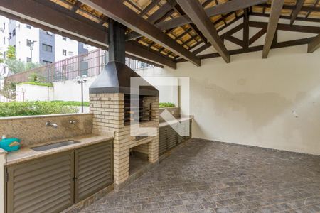 Apartamento à venda com 189m², 4 quartos e 3 vagasChurrasqueira