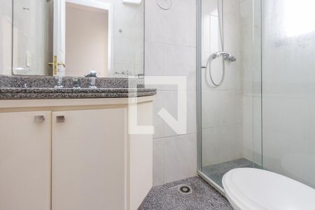Apartamento à venda com 189m², 4 quartos e 3 vagasBanheiro da Suíte 2