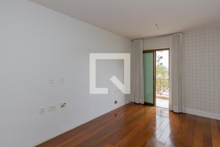 Apartamento à venda com 189m², 4 quartos e 3 vagasSuíte 1