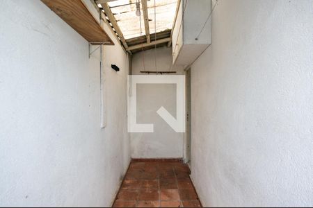 Casa para alugar com 30m², 1 quarto e sem vaga Casa para alugar com 30m², 1 quarto e sem vagaÁrea de Serviço