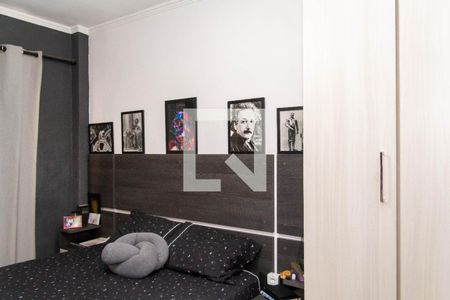 Apartamento à venda com 74m², 2 quartos e 1 vagaQuarto 2