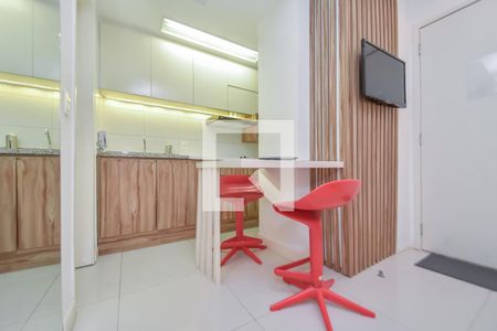 Cozinha de apartamento para alugar com 1 quarto, 25m² em Bela Vista, São Paulo