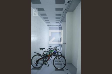 Apartamento para alugar com 25m², 1 quarto e sem vagaÁrea comum - Bicicletário