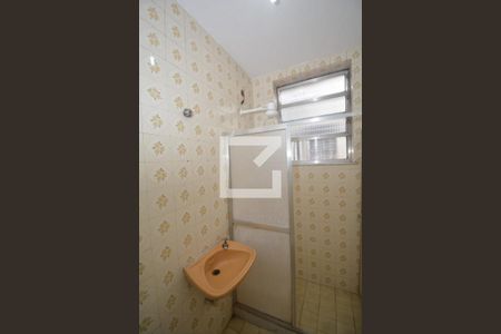 Apartamento para alugar com 65m², 2 quartos e sem vagaBanheiro