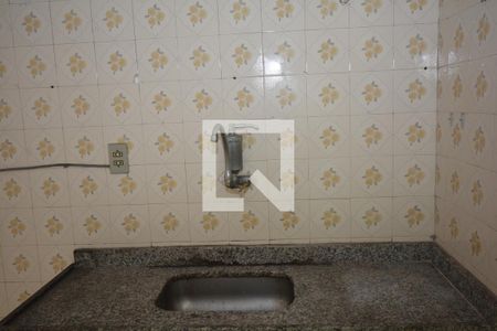 Apartamento para alugar com 65m², 2 quartos e sem vagaCozinha e Área de Serviço