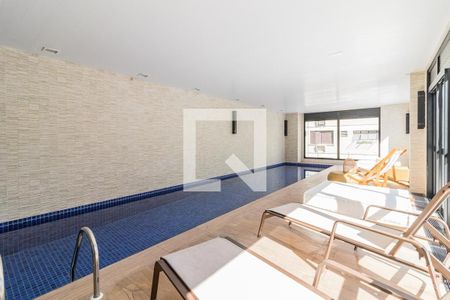 Apartamento à venda com 92m², 2 quartos e 2 vagasÁrea comum - Piscina