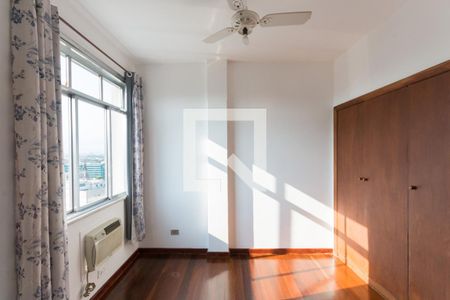 Apartamento à venda com 62m², 2 quartos e 2 vagas Apartamento à venda com 62m², 2 quartos e 2 vagasQuarto 2