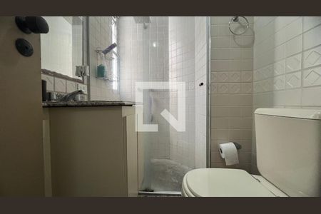 Apartamento para alugar com 99m², 3 quartos e 2 vagas Apartamento para alugar com 99m², 3 quartos e 2 vagasBanheiro