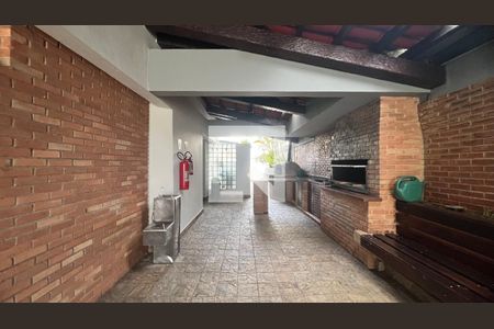 Apartamento para alugar com 99m², 3 quartos e 2 vagas Apartamento para alugar com 99m², 3 quartos e 2 vagasÁrea comum - Churrasqueira