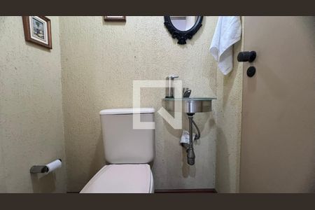 Apartamento para alugar com 99m², 3 quartos e 2 vagas Apartamento para alugar com 99m², 3 quartos e 2 vagasLavabo
