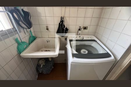 Apartamento para alugar com 99m², 3 quartos e 2 vagas Apartamento para alugar com 99m², 3 quartos e 2 vagasÁrea de Serviço