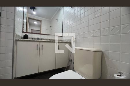 Apartamento para alugar com 99m², 3 quartos e 2 vagas Apartamento para alugar com 99m², 3 quartos e 2 vagasBanheiro da Suíte