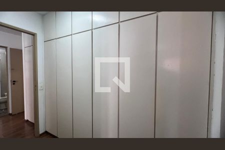 Apartamento para alugar com 99m², 3 quartos e 2 vagas Apartamento para alugar com 99m², 3 quartos e 2 vagasCloset da suíte