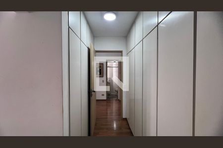 Apartamento para alugar com 99m², 3 quartos e 2 vagas Apartamento para alugar com 99m², 3 quartos e 2 vagasCloset da suíte