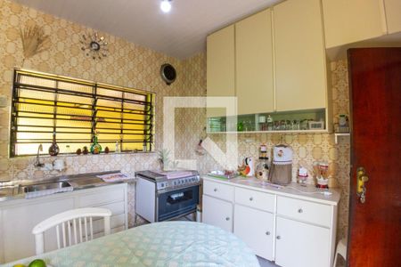 Casa à venda com 320m², 5 quartos e 2 vagasCozinha