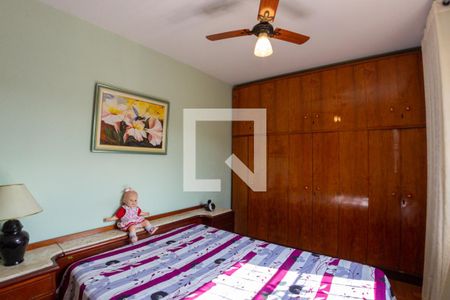 Casa à venda com 320m², 5 quartos e 2 vagasQuarto 2 da Edícula