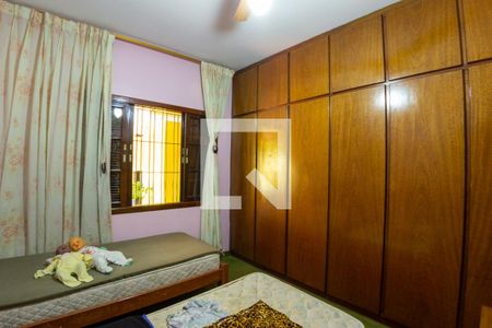 Casa à venda com 320m², 5 quartos e 2 vagasQuarto 3