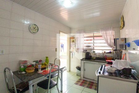 Casa à venda com 320m², 5 quartos e 2 vagasCozinha da Edícula