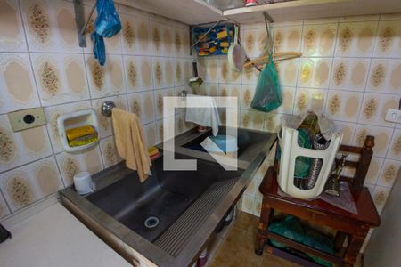 Casa à venda com 320m², 5 quartos e 2 vagasLavanderia