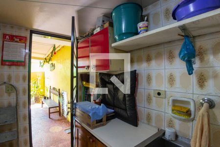 Casa à venda com 320m², 5 quartos e 2 vagasLavanderia