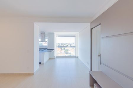 Sala de apartamento à venda com 2 quartos, 75m² em Parque Industrial, Campinas